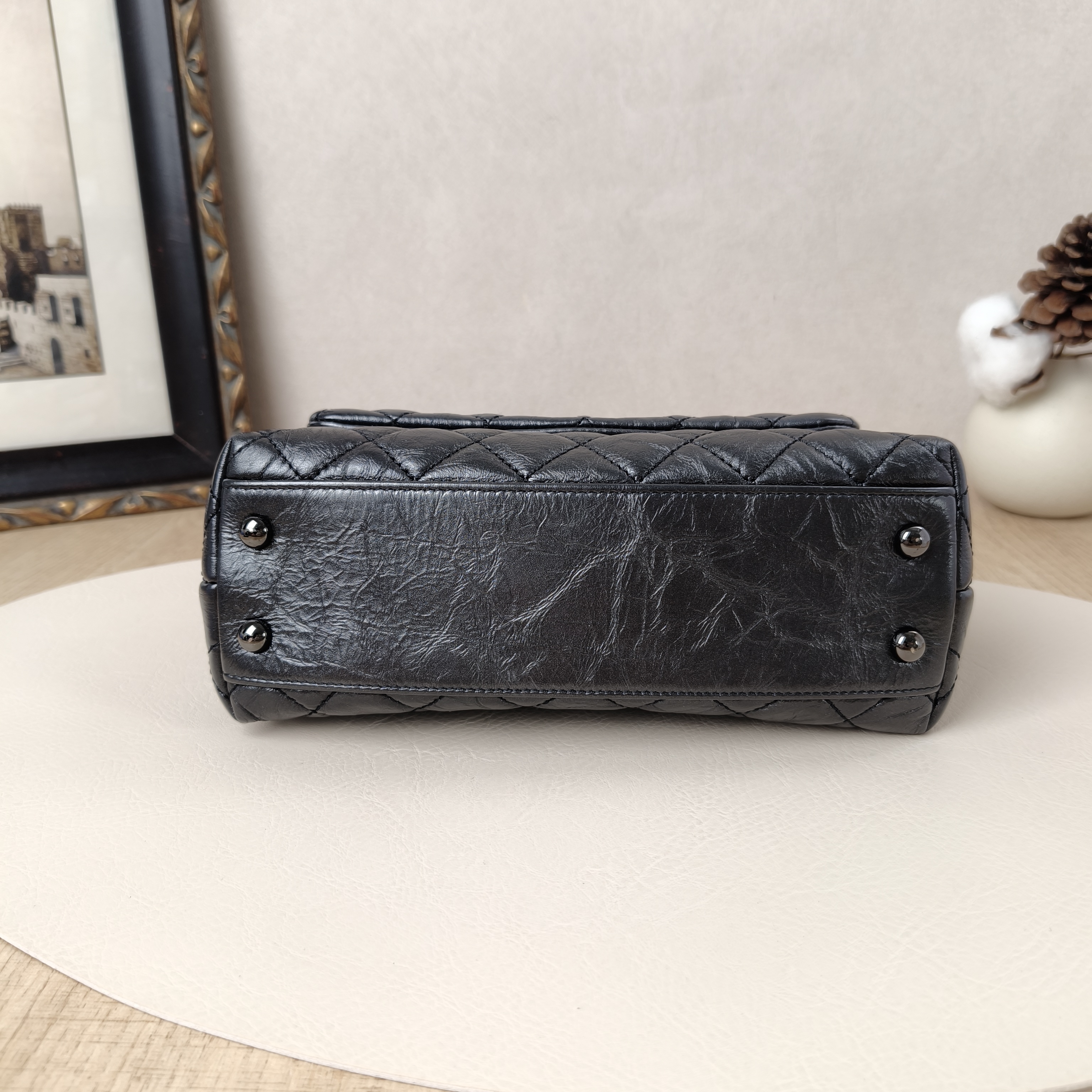 Chanel Top Handle Bag Coco Handle Grey Calfskin Small24 × 10 × 14 cm — cover view 8 of 10