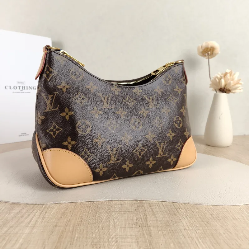 Louis Vuitton Crossbody Bag Boulogne PVC Small 26 × 9.5 × 16 cm — cover view 5 of 5
