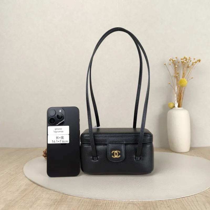 Chanel Shoulder Bag26s preppy Shoulder Bag Black Calfskin17 × 8 × 9.5 cm — cover view 3 of 5