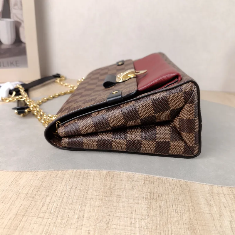 Louis Vuitton Shoulder Bag VAVIN Red · PVC Small 25 × 9.5 × 17 cm — detail view 6 of 13