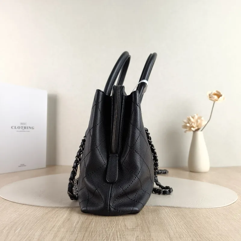 Chanel Top Handle Bag Shoulder Bag Black Grained Calfskin One Size 34 × 9 × 21 cm 21 — detail view 7 of 13