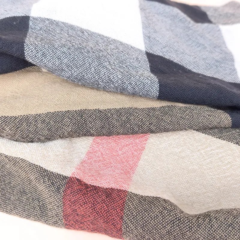 BURBERRY Scarf Scarf Wool One Size 110*110cm — cover view 4 of 10