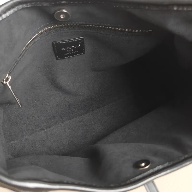 Louis Vuitton Crossbody Bag Carryall Vibe Black SL ambskin Medium 39 × 15 × 30 cm — detail view 10 of 11