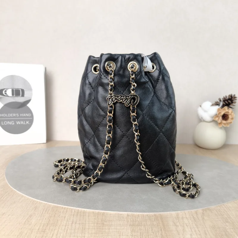 Chanel Backpack Backpack Black Lambskin One Size17 × 7.5 × 22 cm — cover view 2 of 6