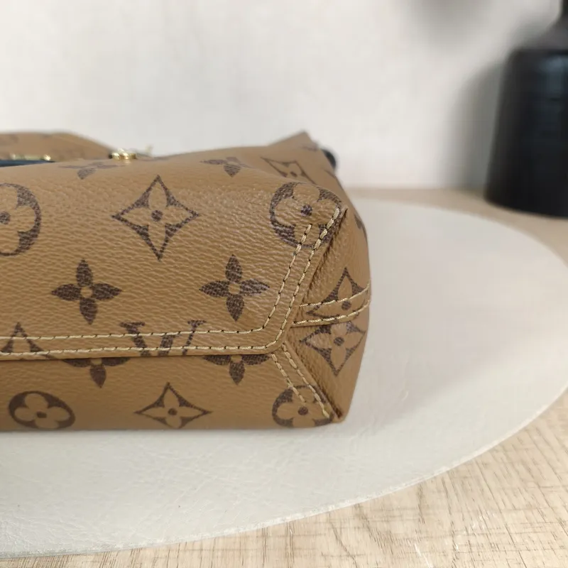 Louis Vuitton Top Handle Bag ATLANTIS Monogram PVCBB17 × 7 × 17 cm — detail view 2 of 10