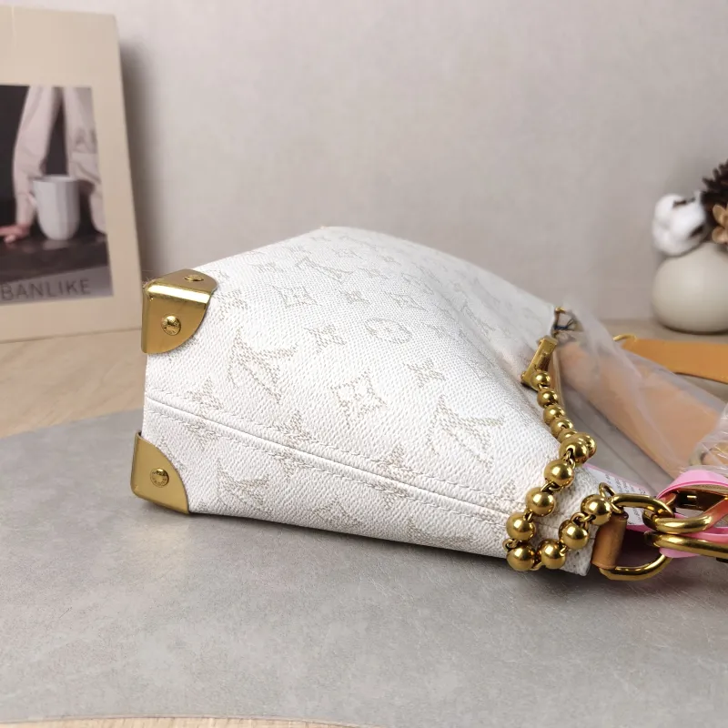 Louis Vuitton Crossbody Bag Bobo Trunk White PVC One Size 32 × 9.5 × 19 cm — detail view 5 of 13