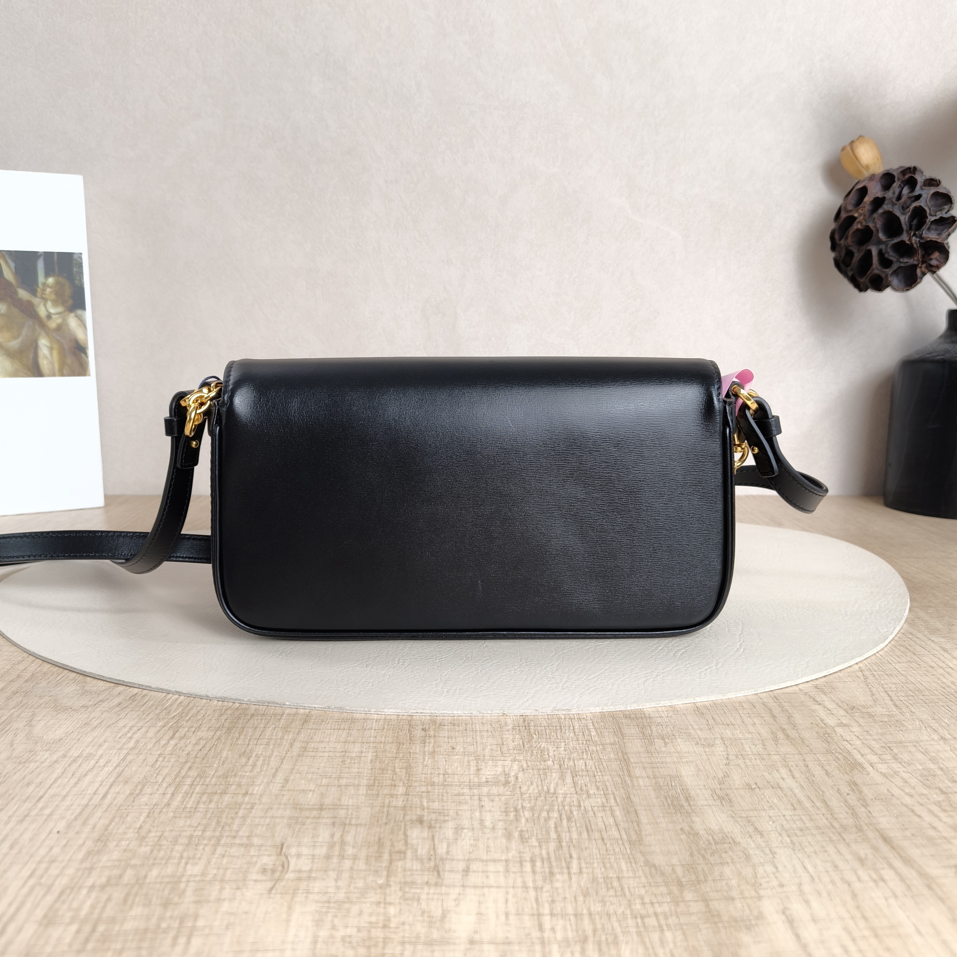 DIOR Crossbody Bag30Montaigne 30 Avenue Black Calfskin23 × 6.5 × 13 cm — cover view 5 of 5