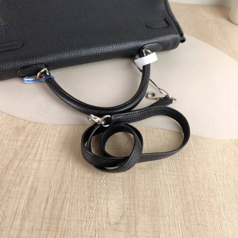 Hermès Crossbody Bag kelly 35 Black Togo Calfskin One Size 35 × 12 × 24 cm M Conditioned — detail view 12 of 12