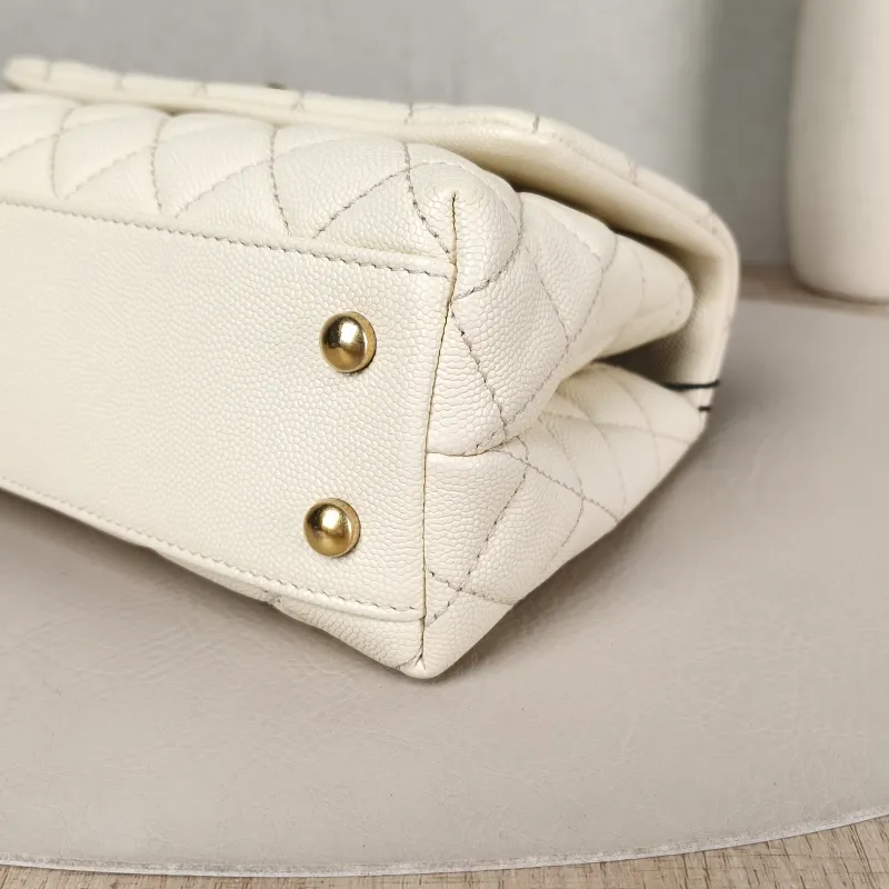 Chanel Top Handle Bag Coco Handle​ Beige Grained Calfskin Small 24 × 10 × 14 cm 26 — detail view 1 of 12