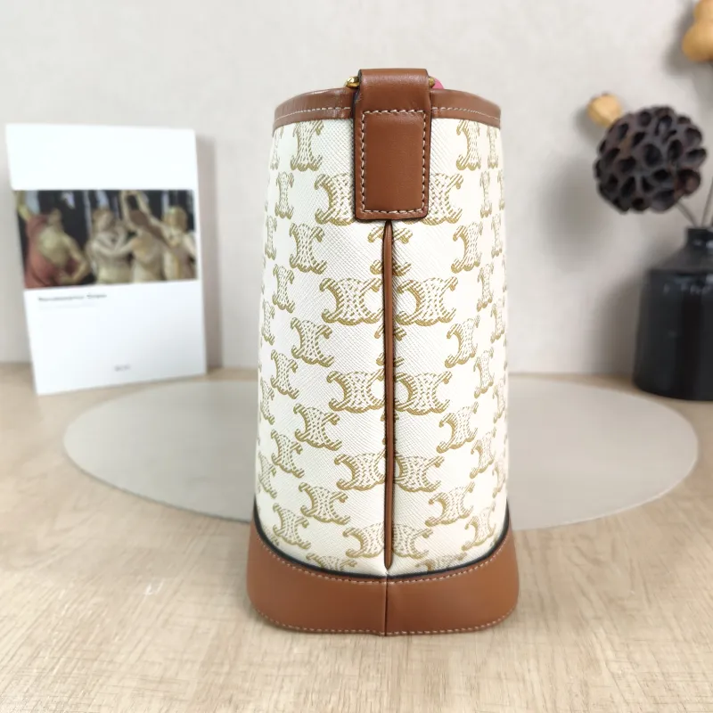 CELINE Crossbody Bag Triomphe Bucket Bag White PVC Small 22 × 13 × 26 cm — detail view 4 of 10