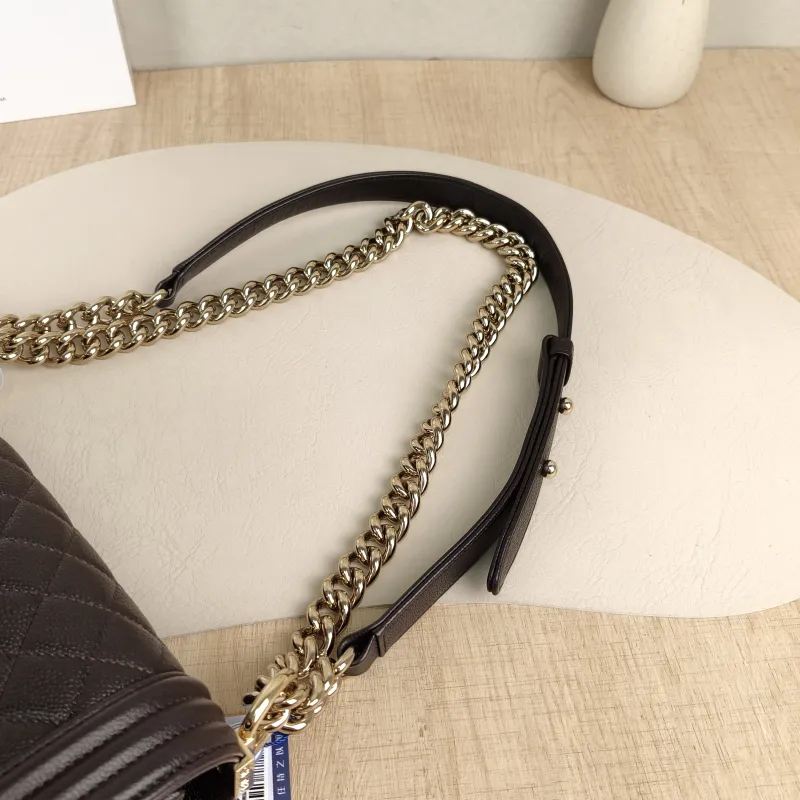 Chanel Crossbody Bag Le Boy​ Calfskin Medium25 × 9 × 15 cm — detail view 8 of 11