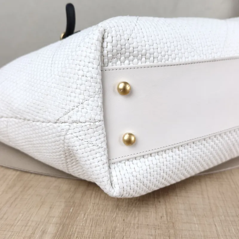 Chanel Shoulder Bag Tote Bag Woven One Size 30 × 13 × 31 cm — detail view 2 of 12