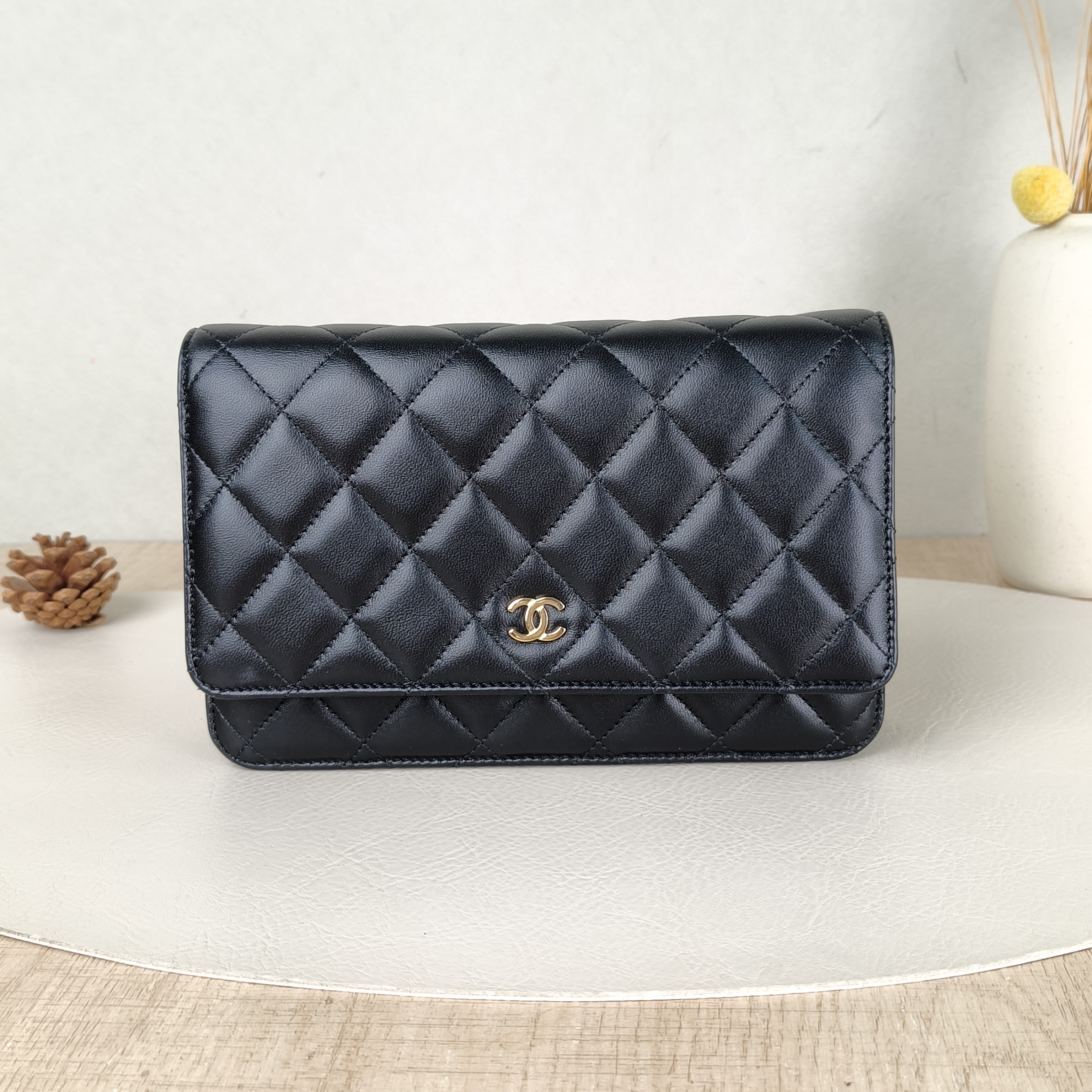 Chanel Crossbody Bag Classic Flap WOC CF WOCWOC Bag Black Lambskinmini19.2 × 3.5 × 12.3 cm