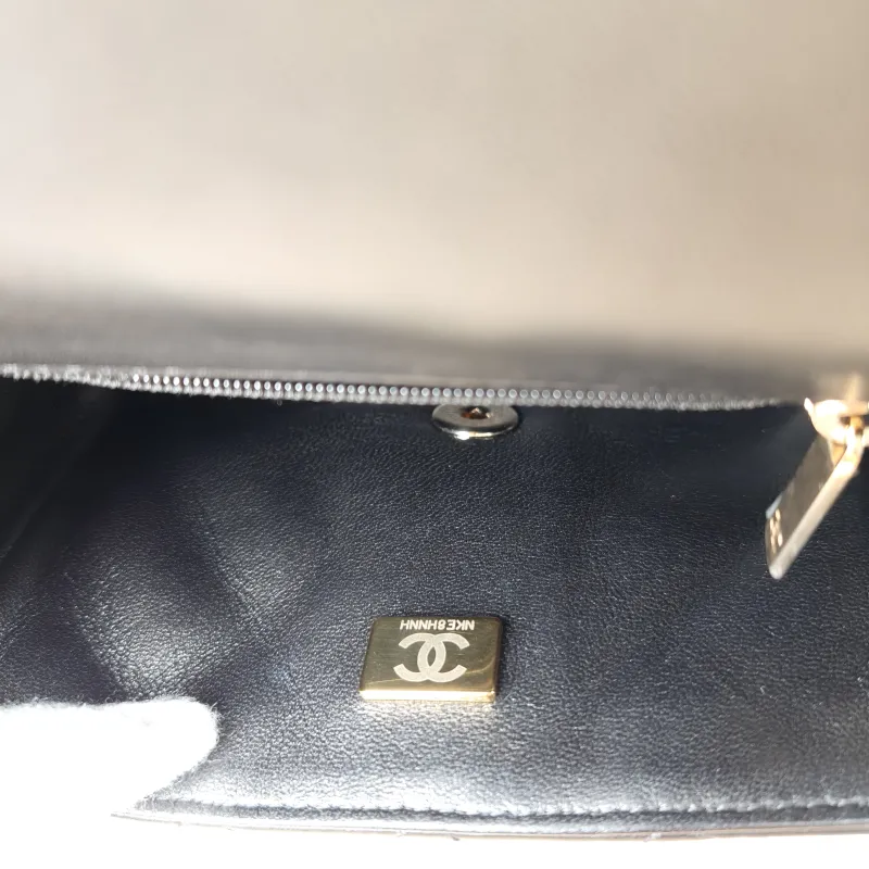 Chanel Crossbody Bag Classic Flap Mini CF Mini Black SL ambskin Mini 17 × 8 × 13.5 cm — detail view 6 of 9