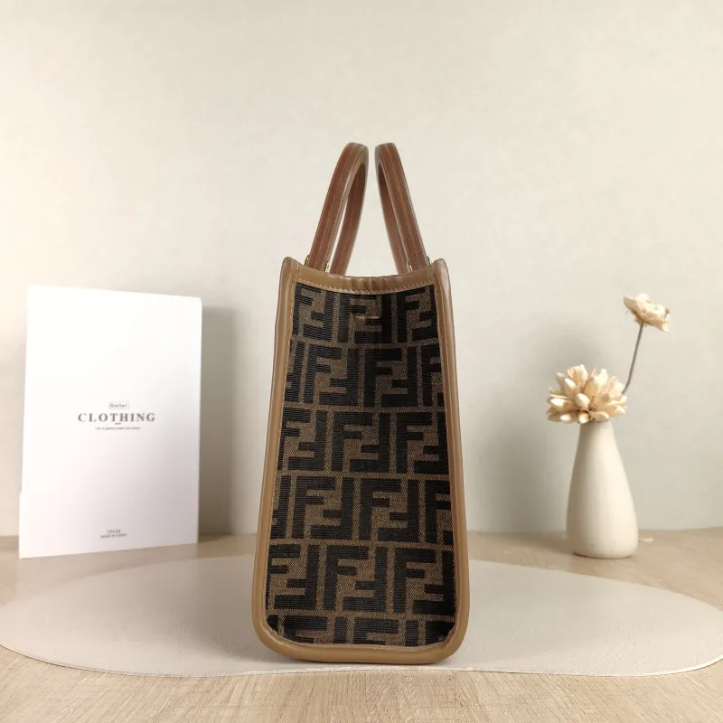 FENDI Crossbody Bag Sunshine Shopping Tote Monogram Canvas Small 25.5 × 12 × 22.5 cm — detail view 9 of 10