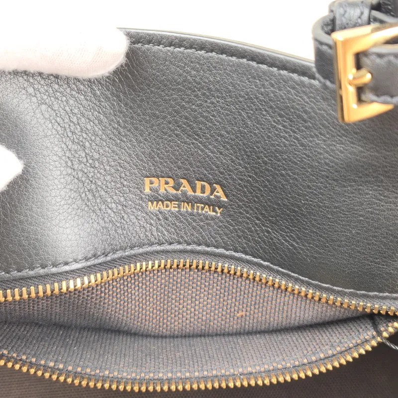 PRADA Tote Bag Black Calfskin One Size 32 × 15 × 22 cm — detail view 1 of 11