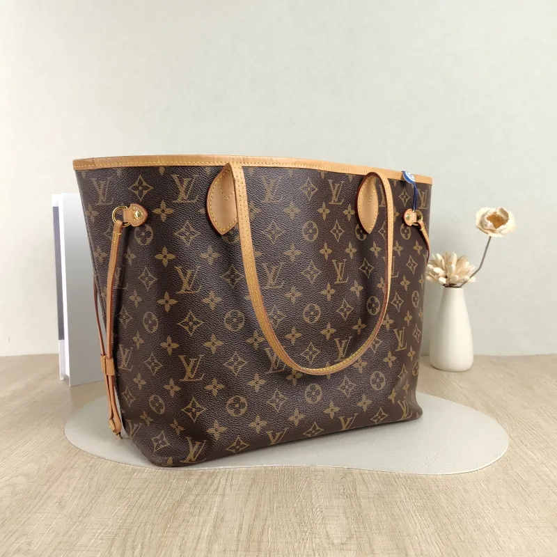 Louis Vuitton Shoulder Bag Neverfull Monogram PVC Medium31 × 14 × 28 cm — cover view 2 of 5