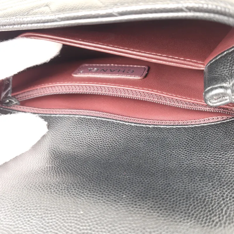 Chanel Top Handle Bag Coco Handle​ v Black Grained Calfskin Small 24 × 10 × 14 cm — detail view 5 of 14
