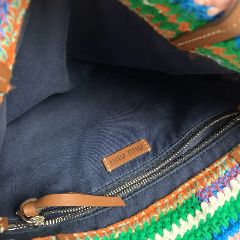 Miumiu Shoulder Bag Woven Woven One Size33*42 — detail view 7 of 12