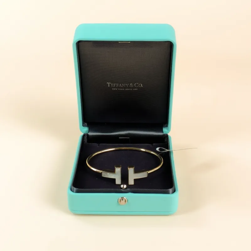 Tiffany&Co. Bangle T Collection Yellow Gold Pearl Bangle White Mother-of-Pearl 18KY ellow Gold 17.4cm โ cover view 6 of 7
