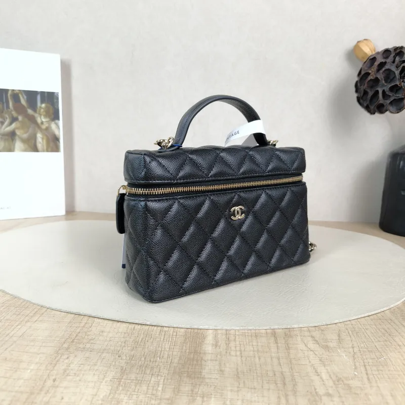 Chanel Crossbody Bag lp Box Bag Top Handle Crossbody Bag Black Calfskin One Size 19.5 × 5 × 17 cm — cover view 2 of 6