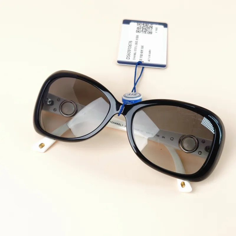 Chanel Eyewear Eyewear One Size — cover view 4 of 11