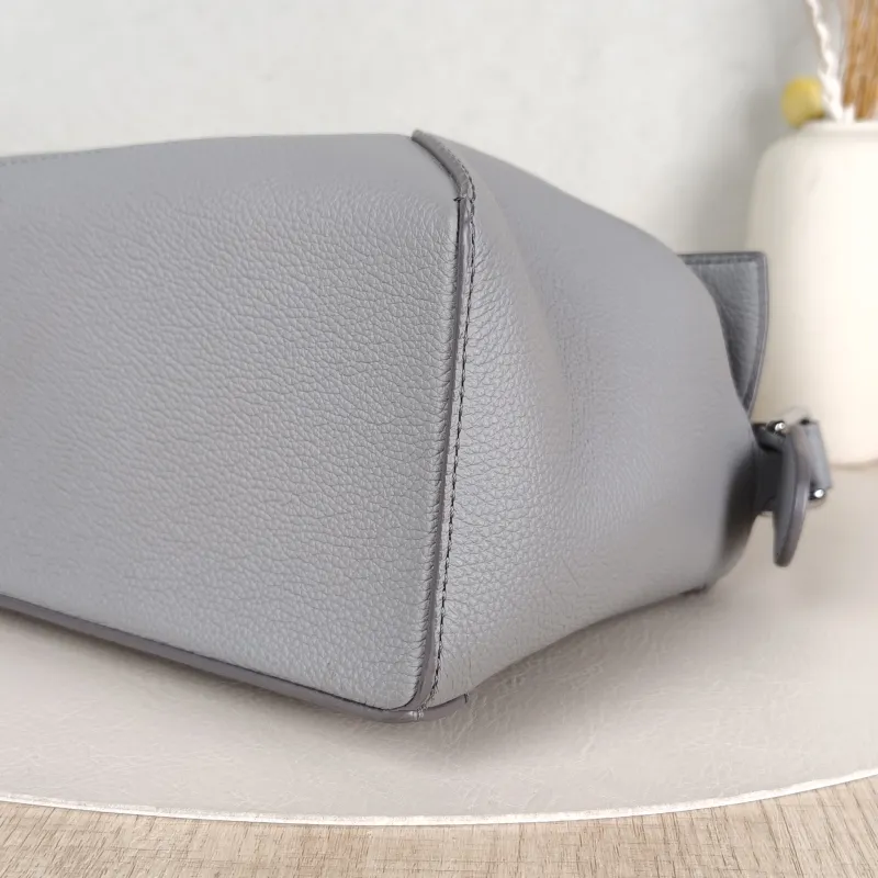 LOEWE Crossbody Bag Puzzle Grey CC alfskin Small24 × 10.5 × 16.5 cm — detail view 7 of 14