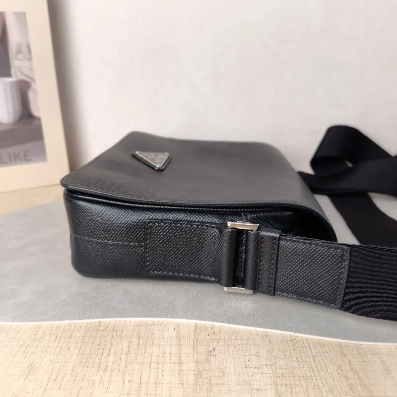 PRADA Shoulder Bag Soft Lux Messenger Bag Black Calfskin One Size 24 × 6 × 18 cm — detail view 5 of 11