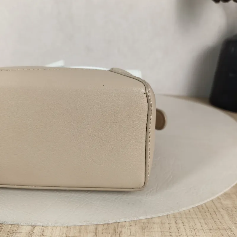 LOEWE Crossbody Bag Puzzle Beige Taupe Calfskin Mini 18 × 8 × 12.5 cm — detail view 3 of 10