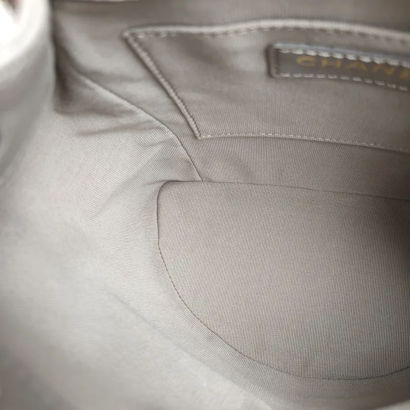 Chanel Backpack Duma Grey Grained Calfskin Medium 20.5 × 11.5 × 20 cm — detail view 11 of 11