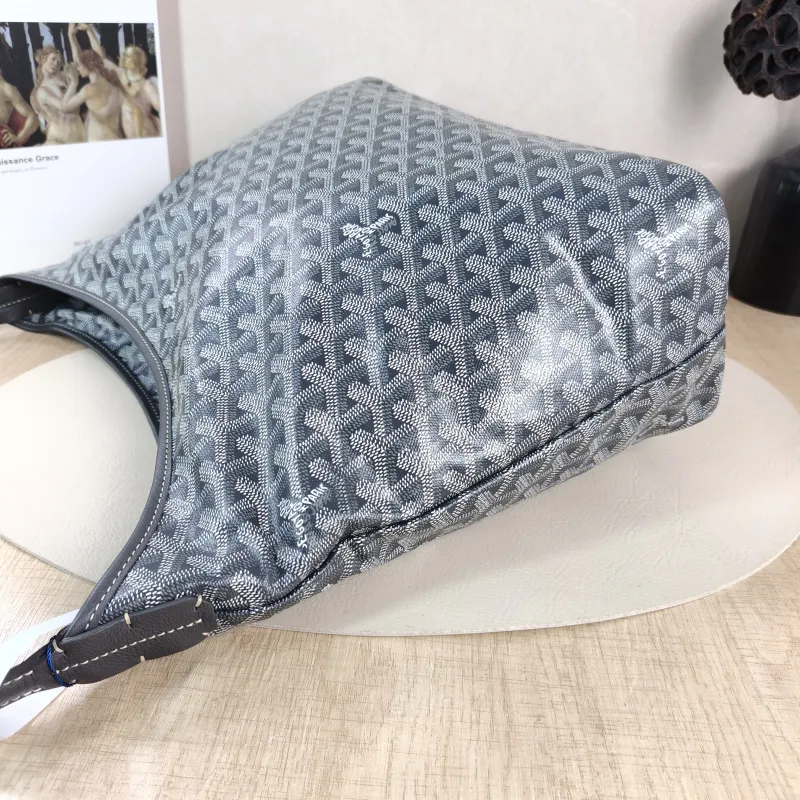GOYARD Shoulder Bag Boheme Hobo​ Grey ine Canvas Small 43 × 14 × 27 cm — detail view 3 of 15