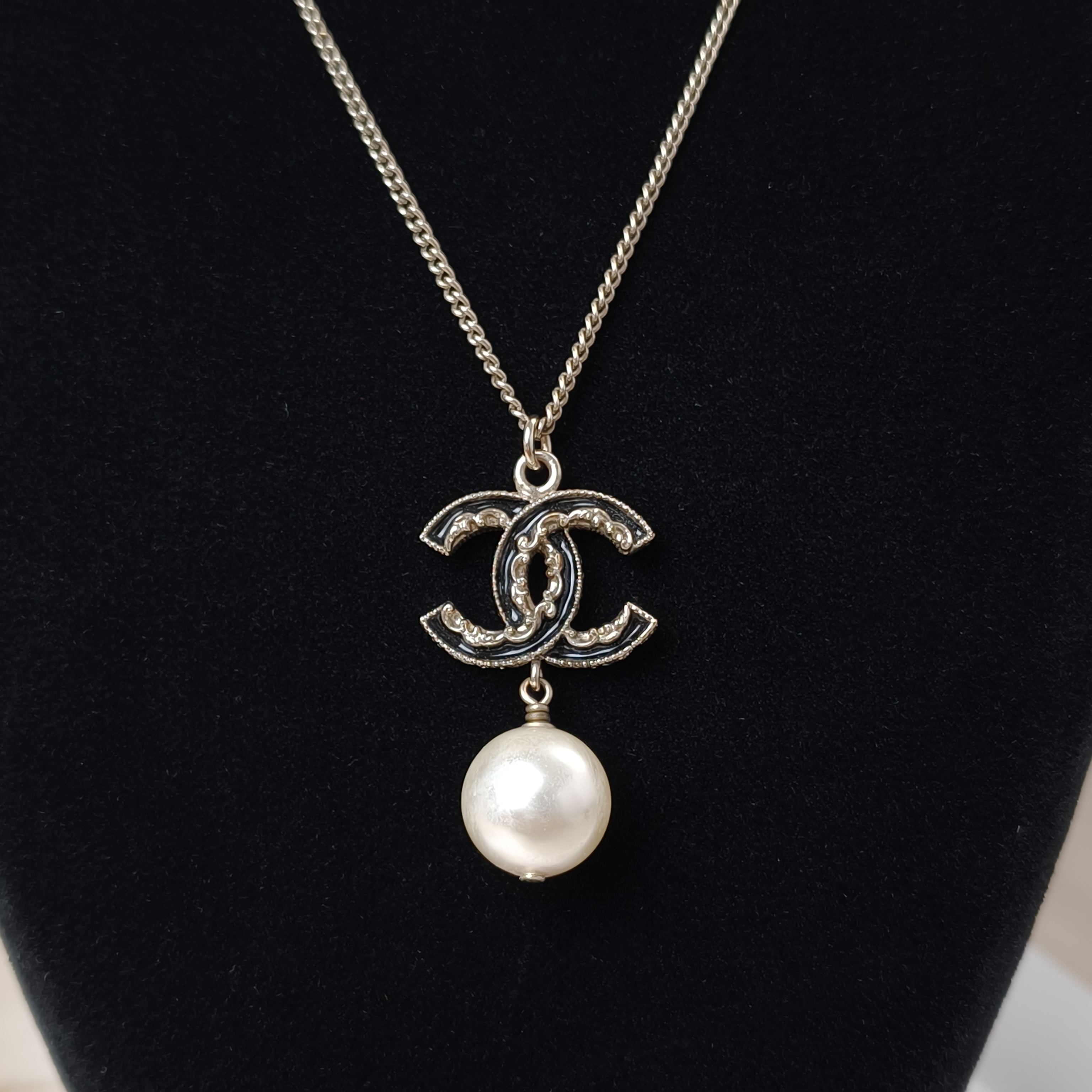 Chanel Pearl CN ecklace · 60㎝ — cover view 10 of 10