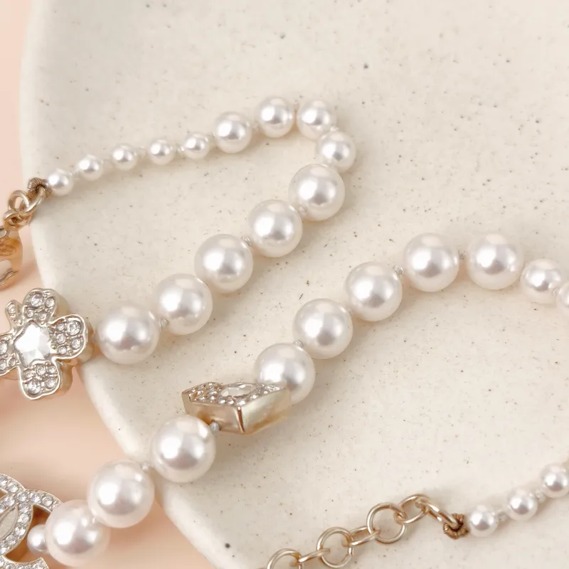 Chanel Necklace Clogo Necklace White Pearl One Size 44cm — cover view 8 of 8
