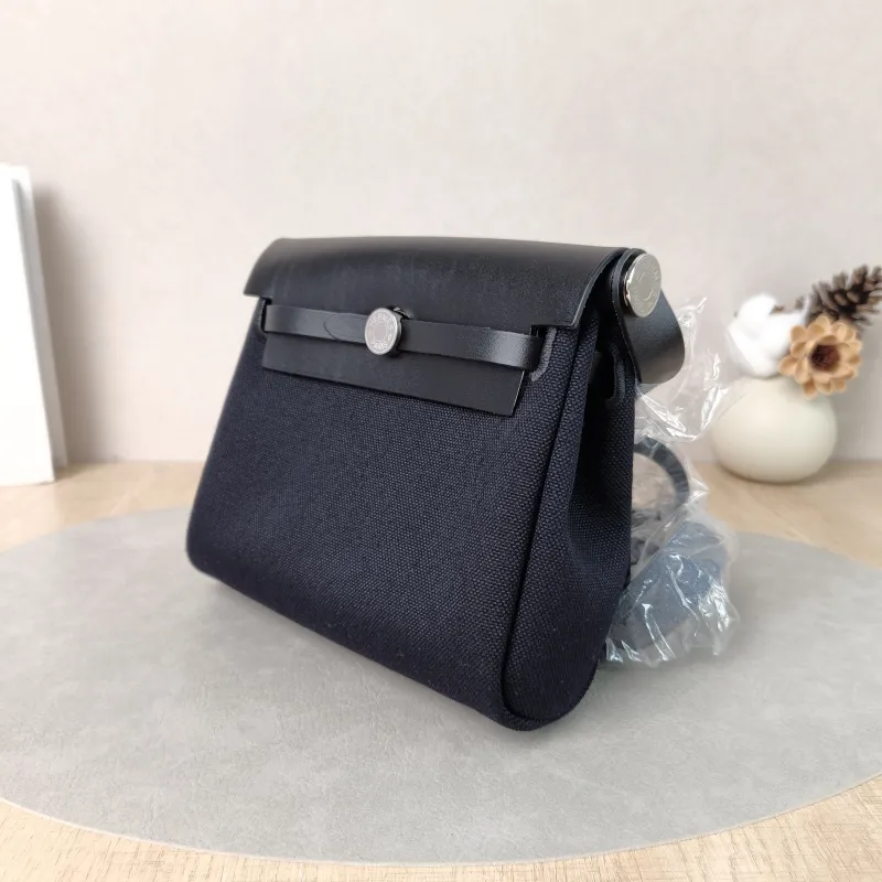Hermès Crossbody Bag Herbag Zip 20 Black Canvas Mini 20.5 × 7 × 16.5 cm G — cover view 6 of 6