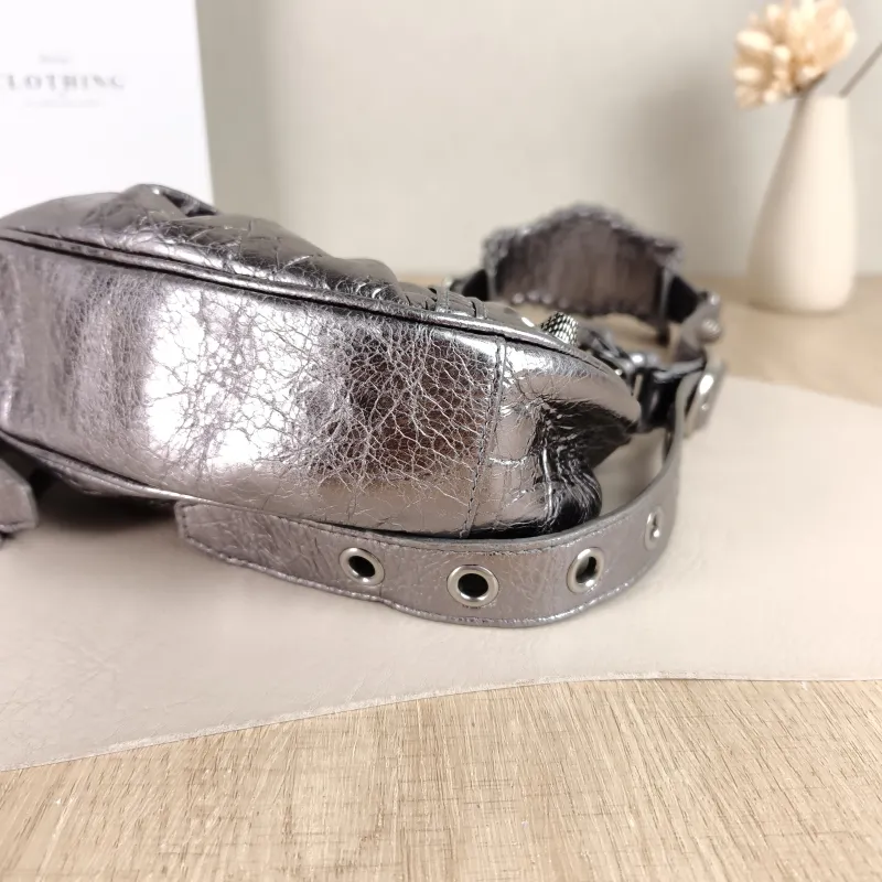BALENCIAGA Crossbody Bag LE CAGOLE Silver Calfskin XS 26 × 7 × 16 cm — detail view 6 of 11
