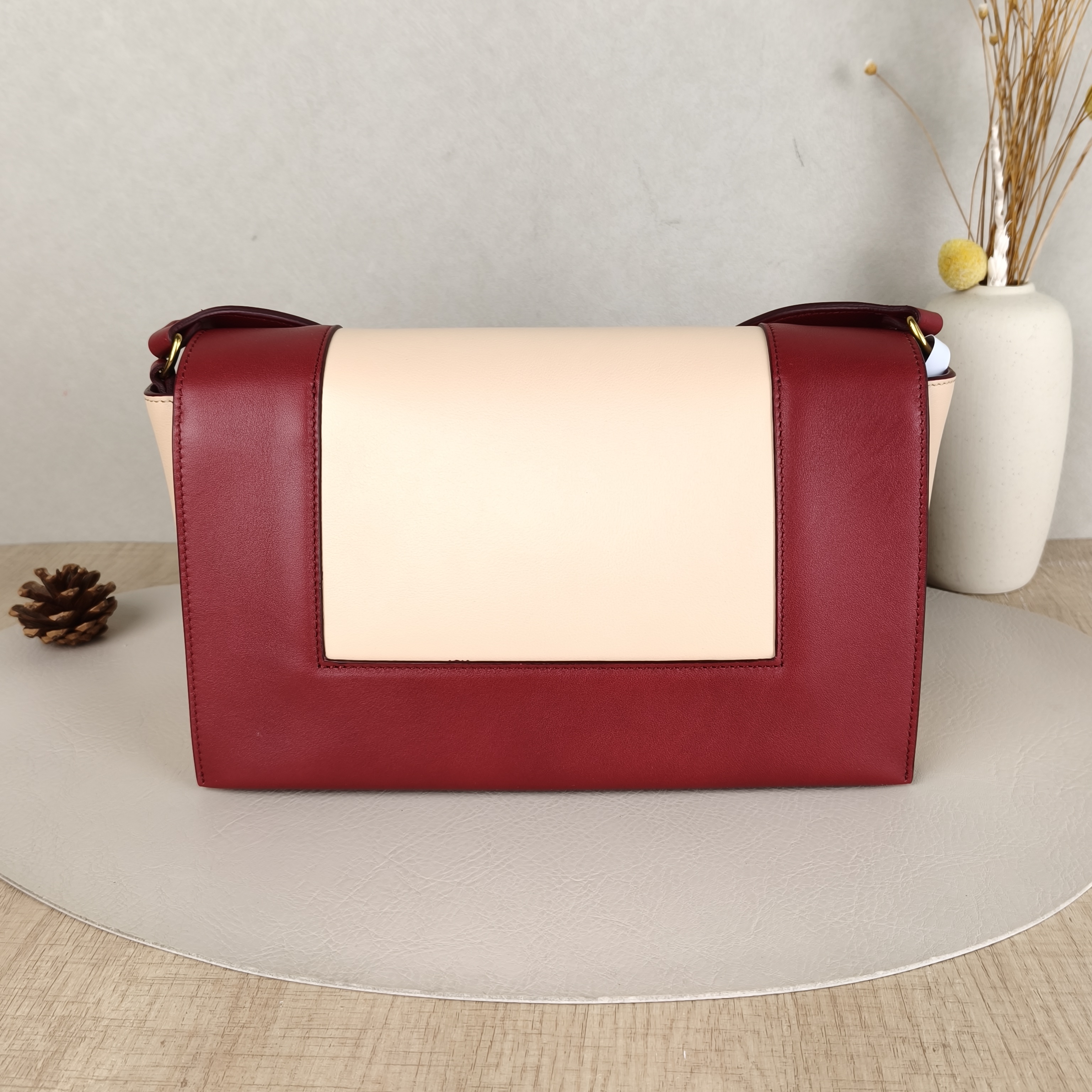 CELINE Crossbody Bag Frame Shoulder Bag Red · Calfskin Medium25 × 10.5 × 15 cm — cover view 3 of 5