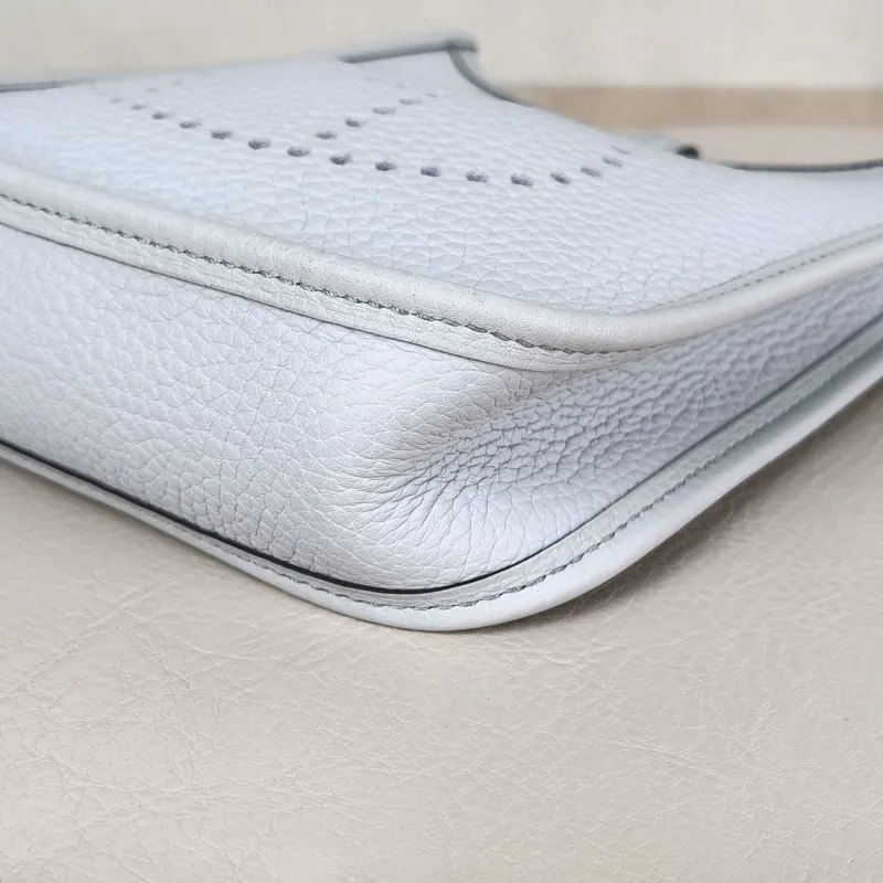 Hermès Crossbody Bag Evelyne Mini 16 Mini 16 TC Calfskin Mini 17 × 5.5 × 18 cm u Shoulder Strap — detail view 9 of 9