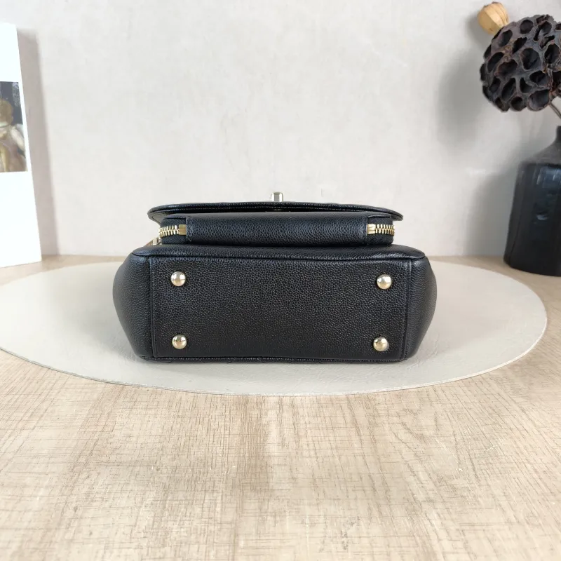 Chanel Crossbody Bag affinity Messenger Bag Black Grained Calfskin Small 19 × 7 × 14 cm 31 — cover view 2 of 6