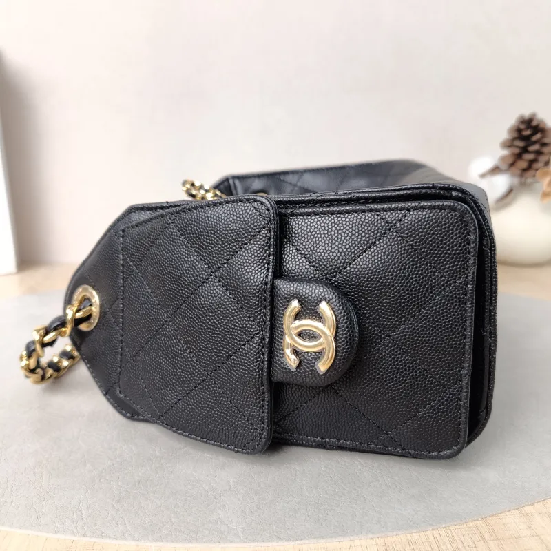 Chanel Shoulder Bag25Bag Black Grained Calfskinmini20 × 12.5 × 22 cm — detail view 4 of 13