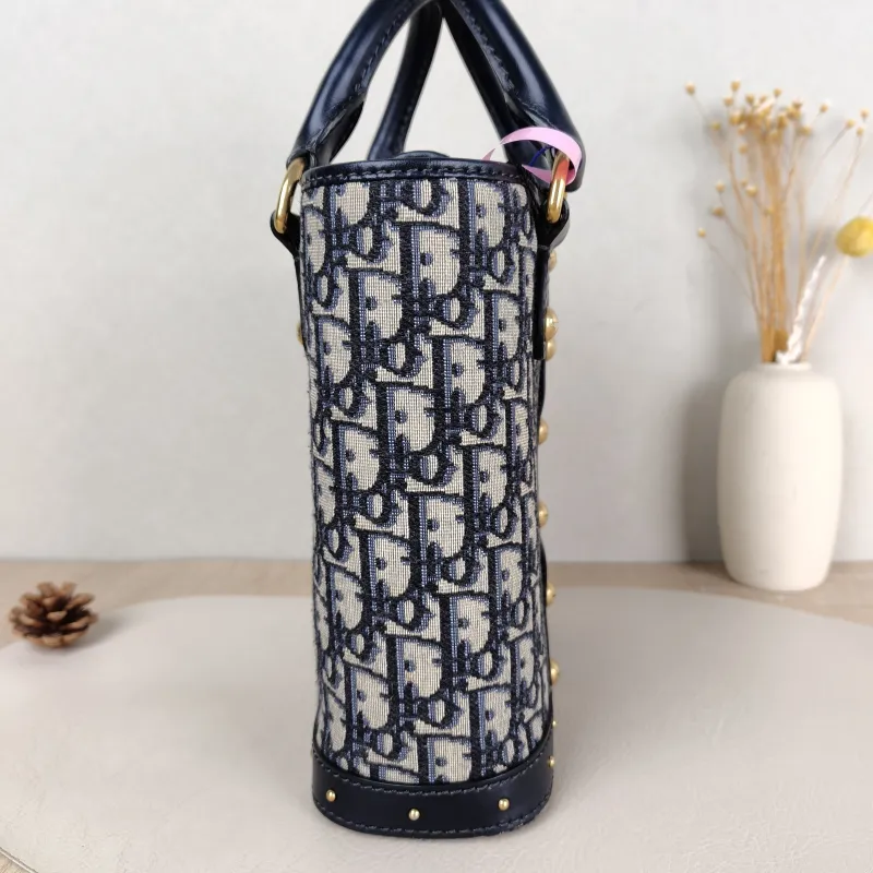 DIOR Shoulder Bag Signature avenue Bucket Blue Canvas One Size 22 × 9 × 22.5 cm — detail view 1 of 11