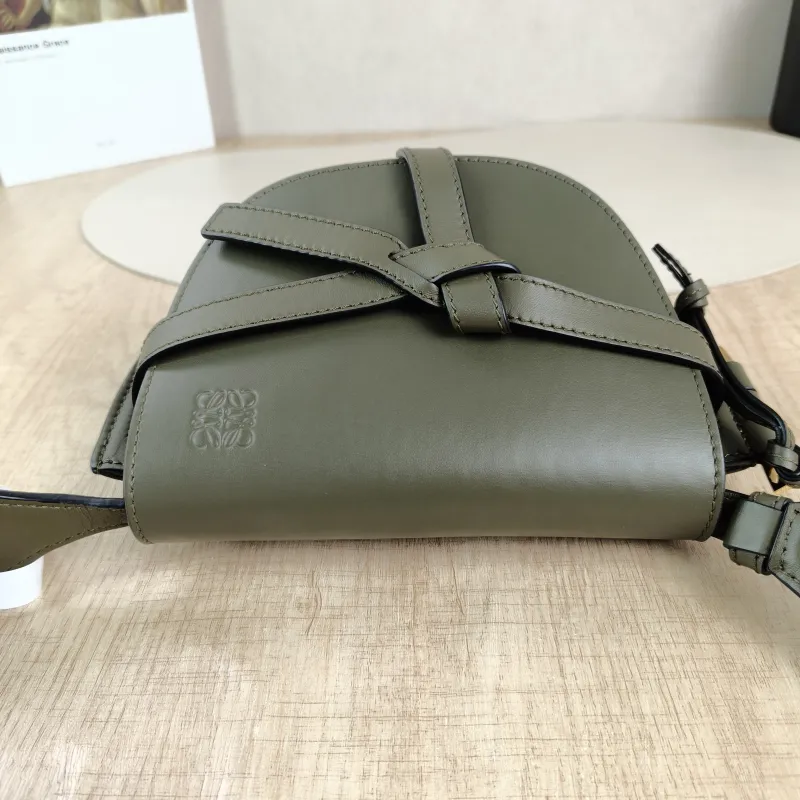 LOEWE Crossbody Bag Gate Green Calfskin Mini 15 × 8 × 12.5 cm — detail view 3 of 13