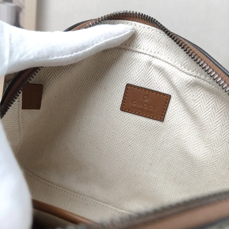 GUCCI Crossbody Bag Camera Bag Brown PVC Small 22.5 × 5.5 × 14 cm — detail view 1 of 10