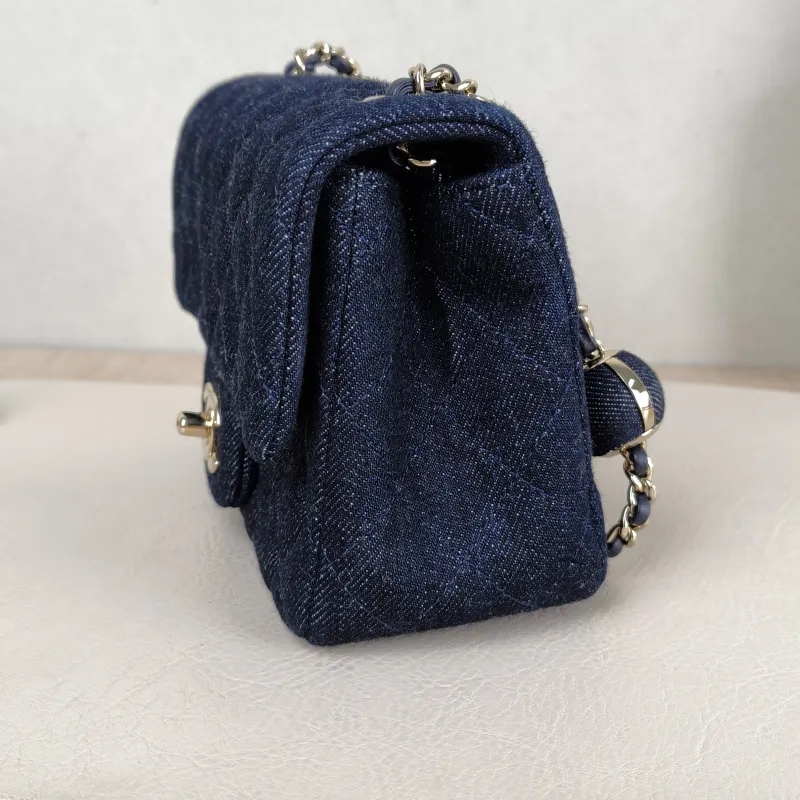 Chanel Crossbody Bag Navy One Size 17 × 8 × 13.5 cm — detail view 7 of 14