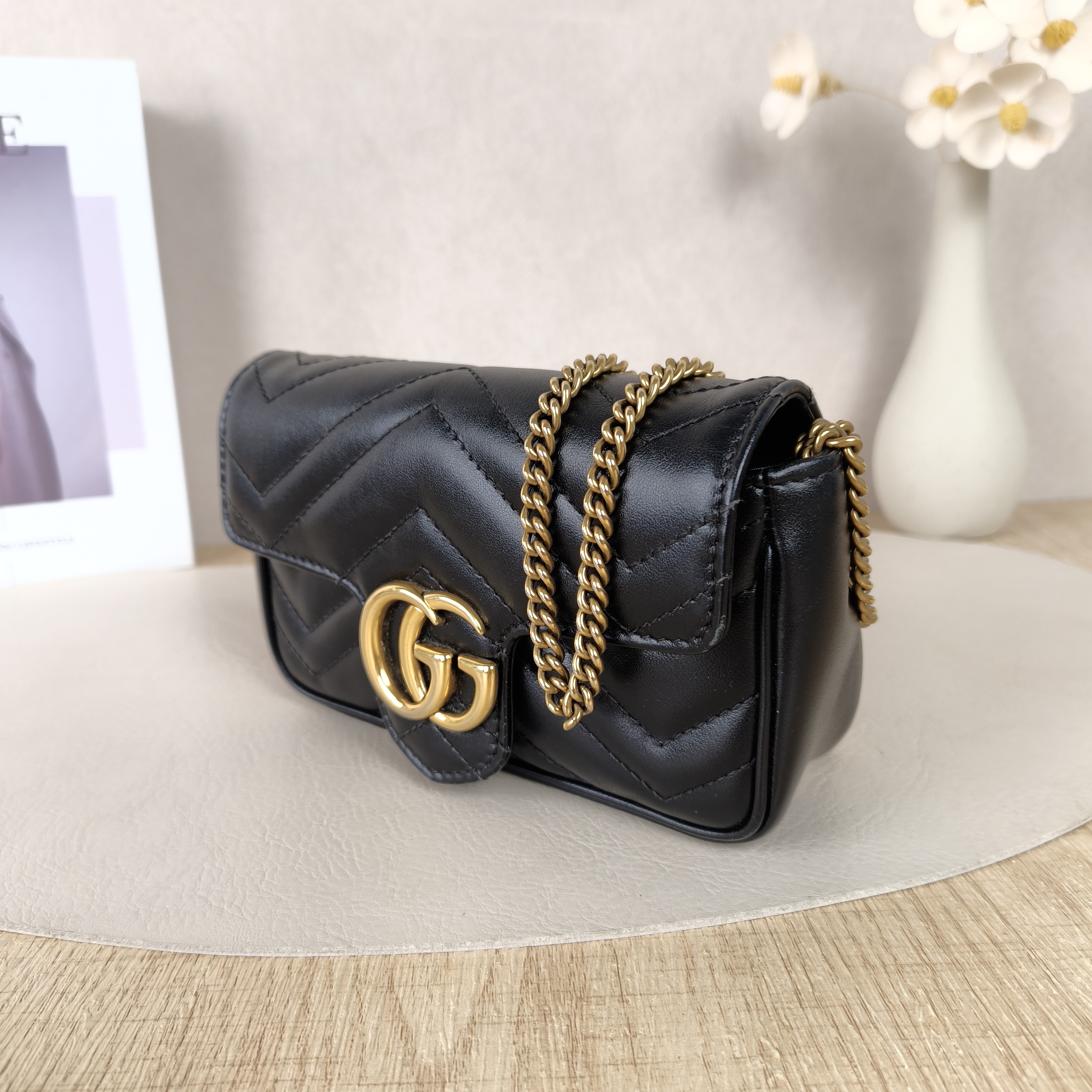 GUCCI Crossbody Bag GG Marmont Mini Marmont Mini Black Calfskinmini16.5 × 4.5 × 9.5 cm — cover view 9 of 11