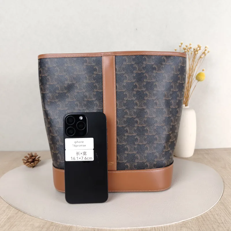 CELINE Crossbody Bag Triomphe Bucket Bag Monogram PVC Medium24 × 18 × 27 cm — cover view 4 of 5