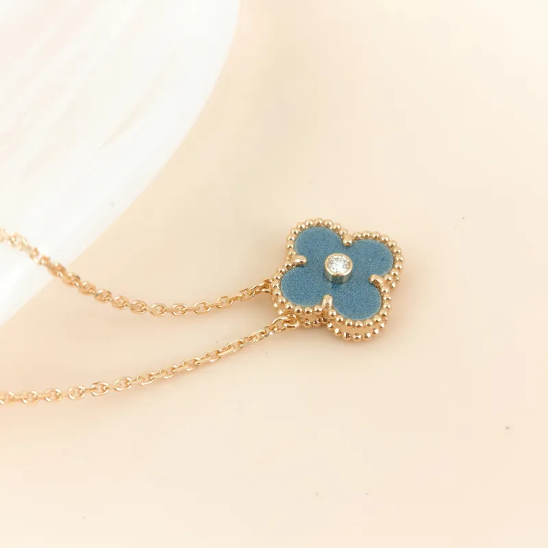 Van Cleef & Arpels Necklace Alhambra Alhambra Collection Necklace 26 Grey 18KY ellow Gold Diamond Vintage Small 42cm — cover view 2 of 10