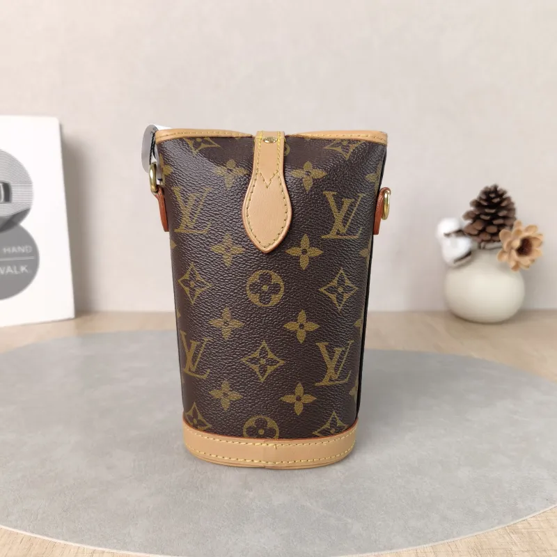 Louis Vuitton Crossbody Bag Fold Me Monogram PV Cmini14.5 × 6.5 × 18 cm — cover view 2 of 5