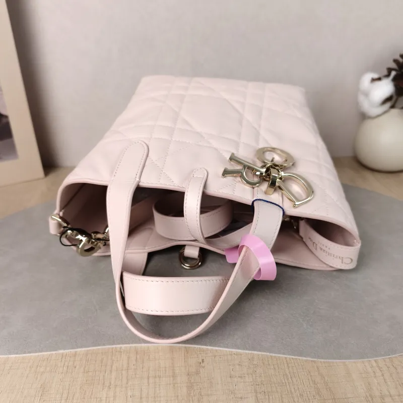 DIOR Top Handle Bag TOUJOURS Edition Pink Calfskin Small 18.5 × 12 × 18.5 cm — detail view 1 of 13