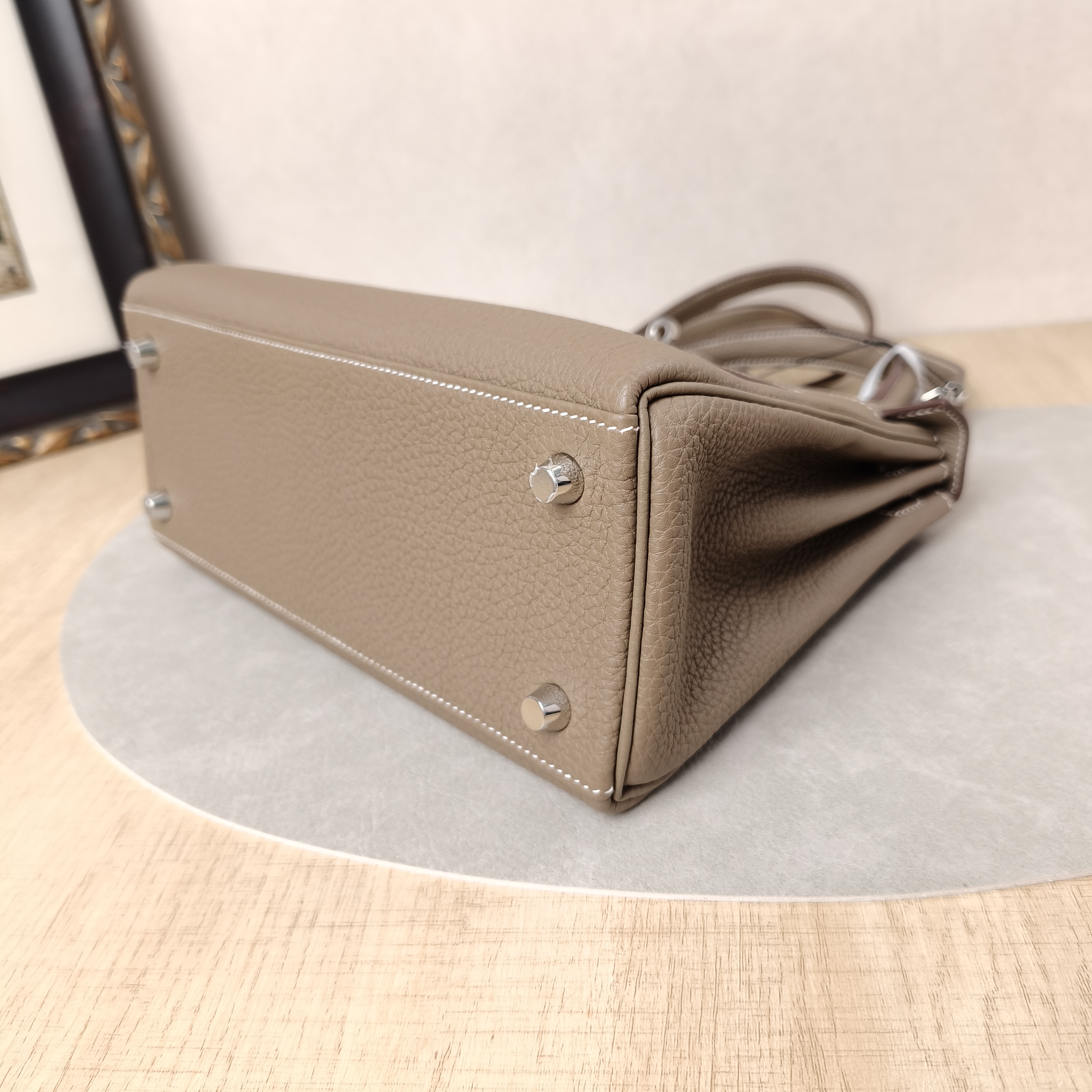 Hermès Shoulder Bag Kelly 25 Silver-Tone Hardware Togo Calfskin Small25 × 7 × 17 cm — cover view 10 of 11