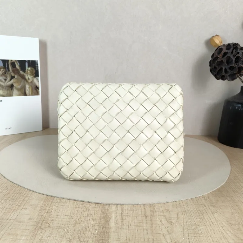 Bottega Veneta Crossbody Bag Parachute White Lambskin Small 20 × 17 × 16.5 cm — cover view 4 of 5